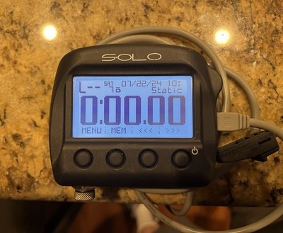 AIM SOLO 1 Box Manual Adapters