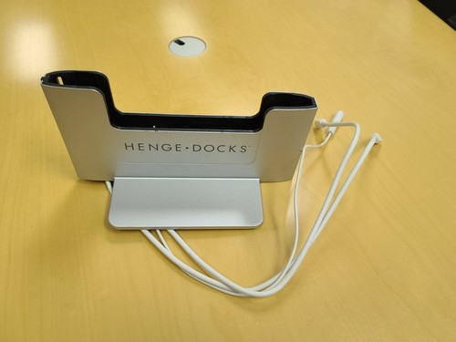 Henge Dock HD04VA15MBPR Vertical Docking Station for Mac Book Pro 