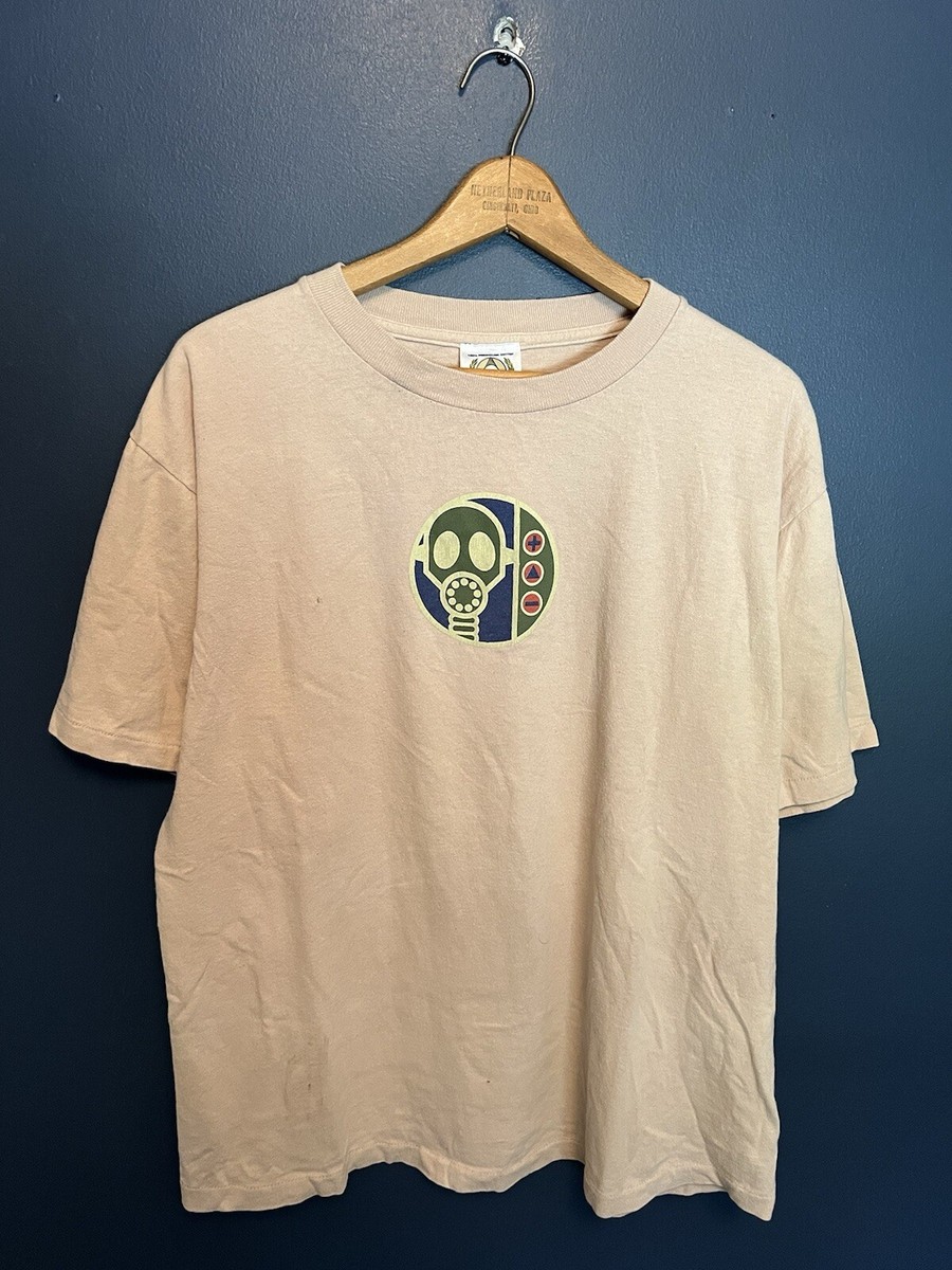 Vintage 90's Alien Workshop Skateboards Graphic Gas mask Tee Size