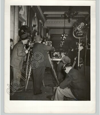 Camera Taping NEWS REEL Vintage MEDIA Reporter ARTISTIC 1950s Press ...