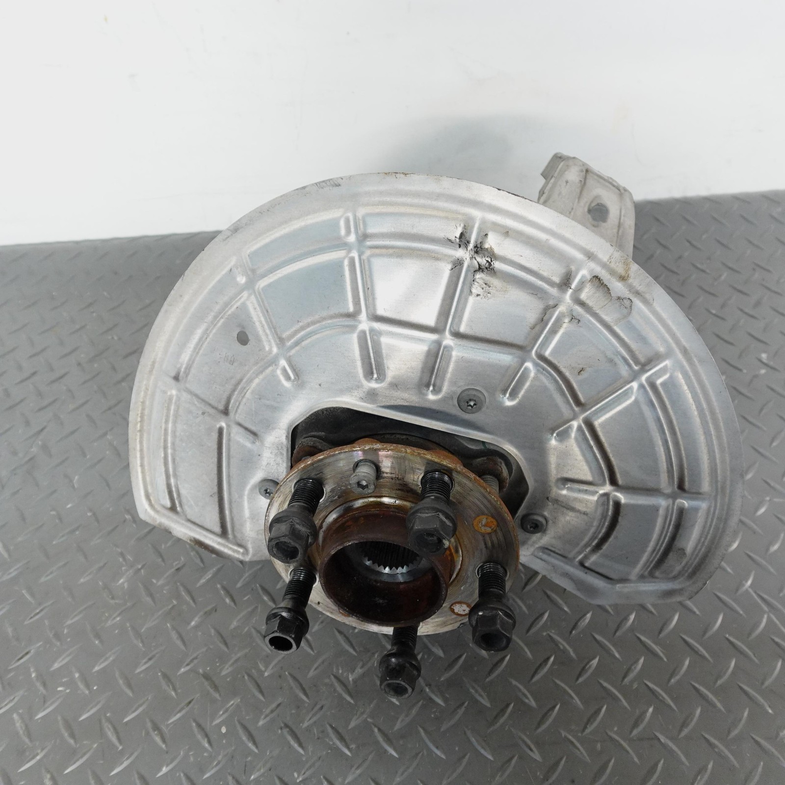 Maserati Grecale 2023-2026 REAR+RIGHT Wheel bearing P/N 06701569040
