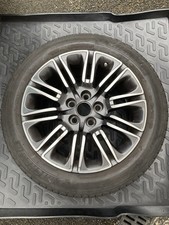 VAUXHALL INSIGNIA COUNTY TOURER ALLOY WHEEL & TYRE