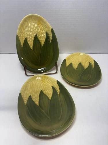 Vintage Shawnee Pottery Corn King Corn on Cob Oval 7 1/4"  Plate #93 Set Of 3