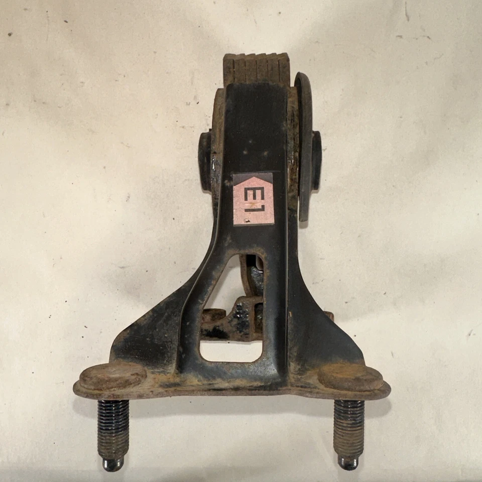 Toyota Prius V 2016-2017 motor transmisión montaje trasero OEM Foto 2 de 4