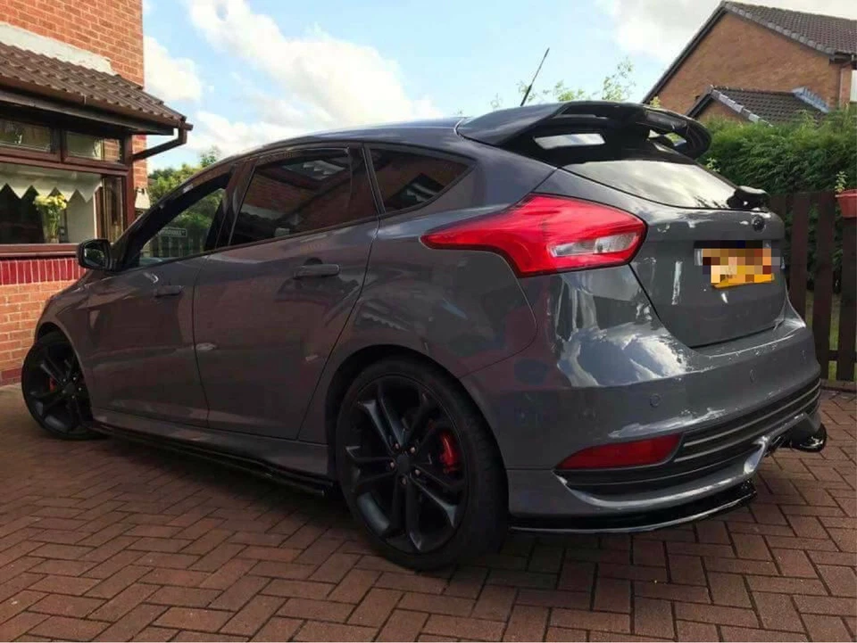 FORD FOCUS ST MK3 FACELIFT LOW LINE SPLITTER KIT BODYKIT (2015 Up) GLOSS BLACK - Image 2 of 4