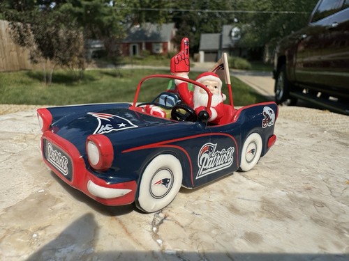 Danbury Mint 2010 New England Patriots Football Santas Car Ride Ornament NFL - Picture 17 of 23