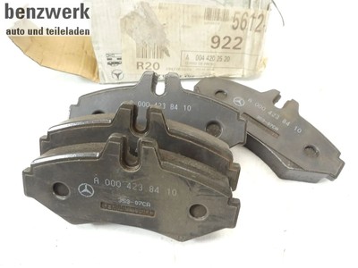Mercedes Sprinter G-Modell  Bremsklötze hinten ORIGINAL NEU NOS 0044202520  