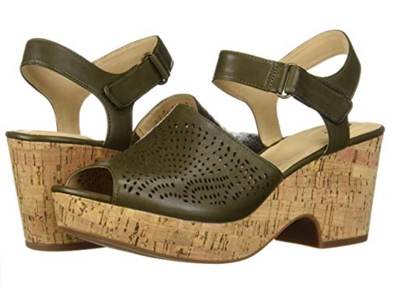 clarks women's wynnmere fox ankle wedge pump