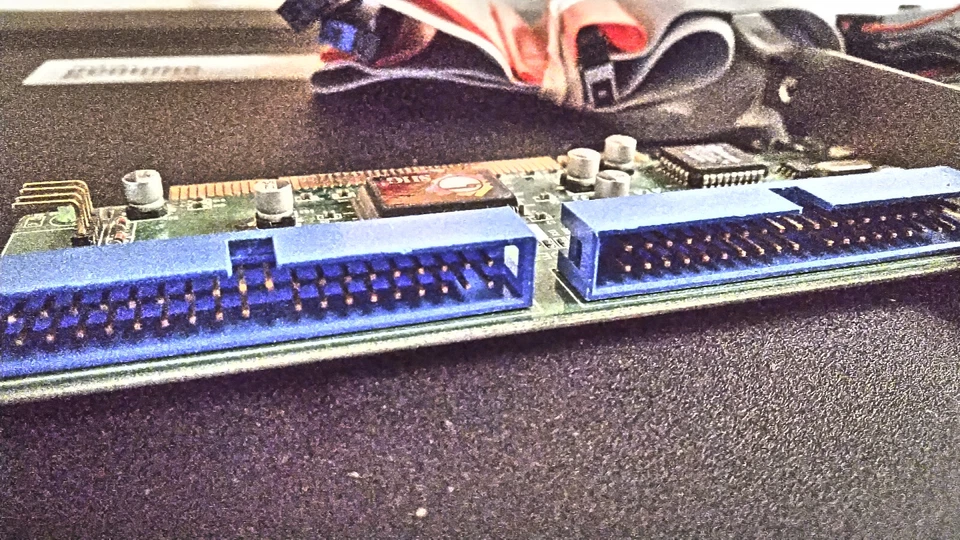 {SIIG} [SC-PE4B12] 32-Bit PCI IDE High-Speed Dual Channel Host Controller - Image 2 of 4