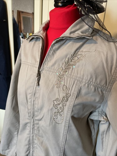 REFLECTIONS Ladies Beige Cotton Embroidered Sequin Trim Full Zip Jacket Size M - Picture 2 of 8