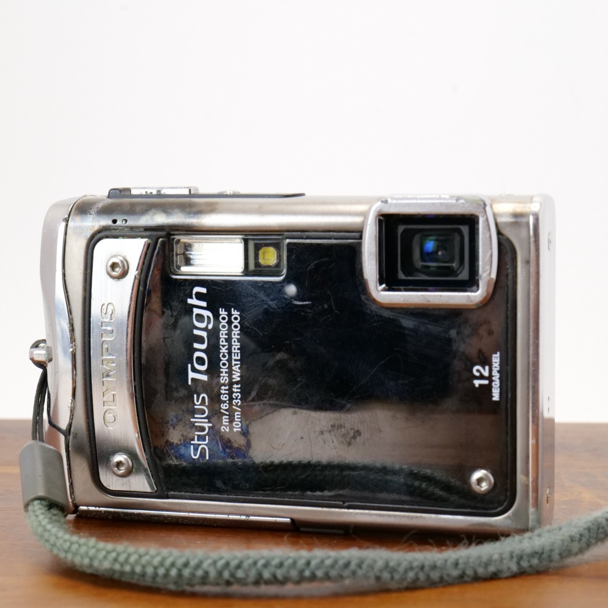 Olympus μ Tough 8000 デジカメ 81dhzuGSMKL._AC_SY200_QL15_.jpg