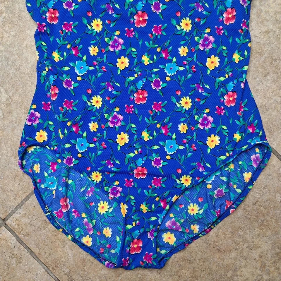 Traje de baño vintage Gabar traje de baño de una pieza talla 14 azul estampado de flores por todas partes Foto 3 de 4