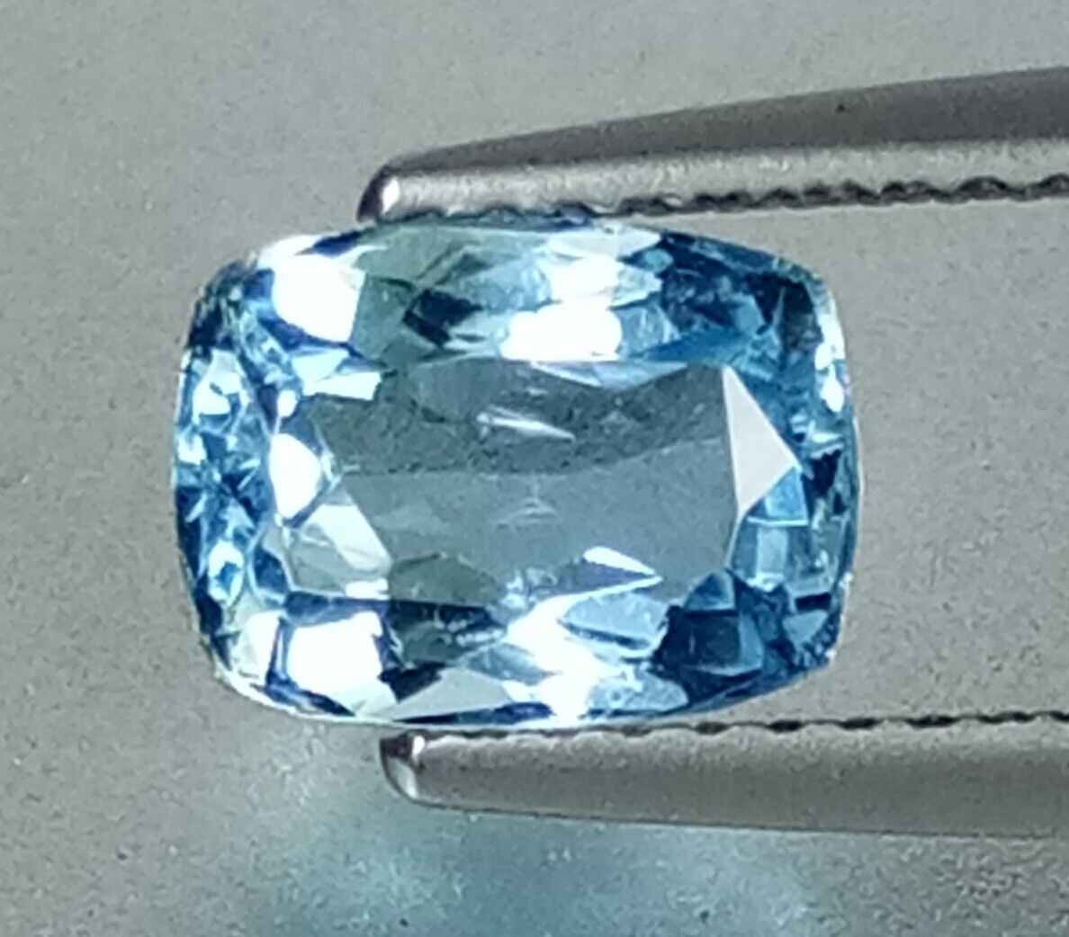 Foto 1 di 3