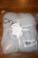 Pottery Barn Teen Recycled Cozy Sherpa Robe Gray NEW CKH Monogram