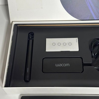 Wacom Mobilestudio Pro 16 Pen Tablet DTH-W1620M/K0 Tested AS-IS 
