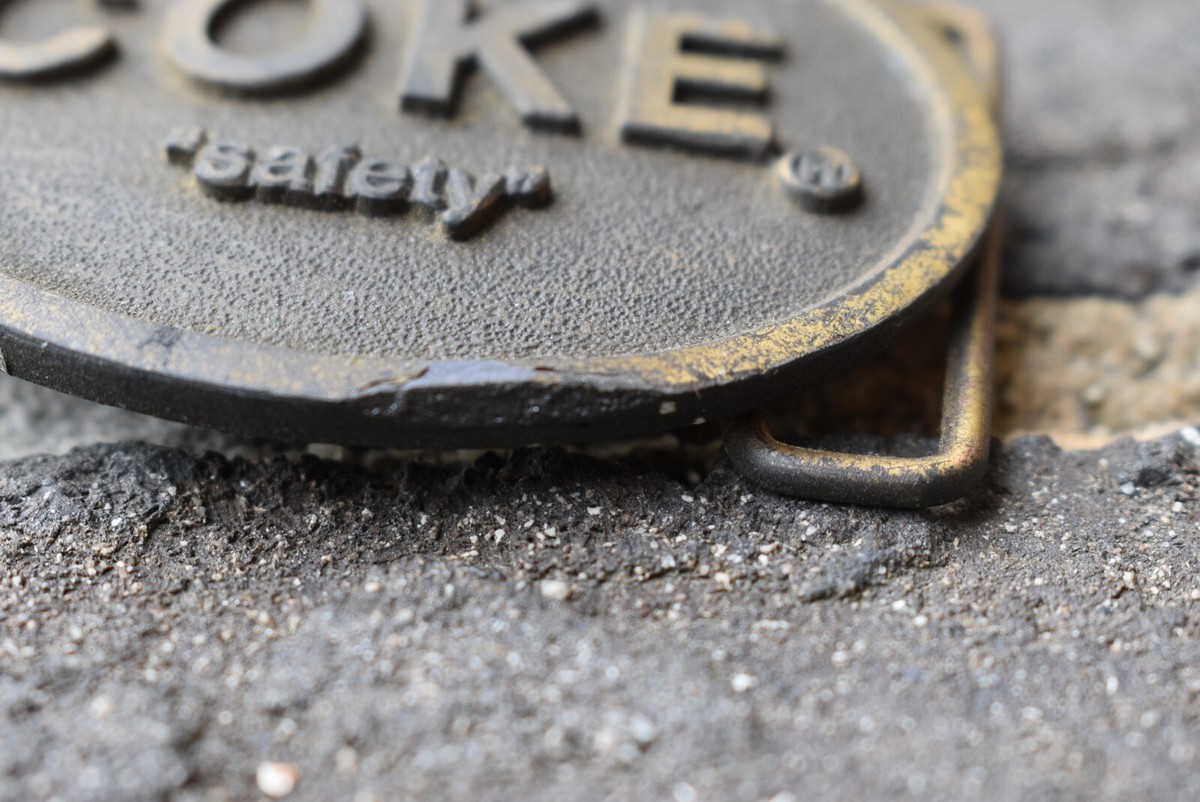 COPY - New Coca Cola Coke belt buckle s-l1200.png main image 3