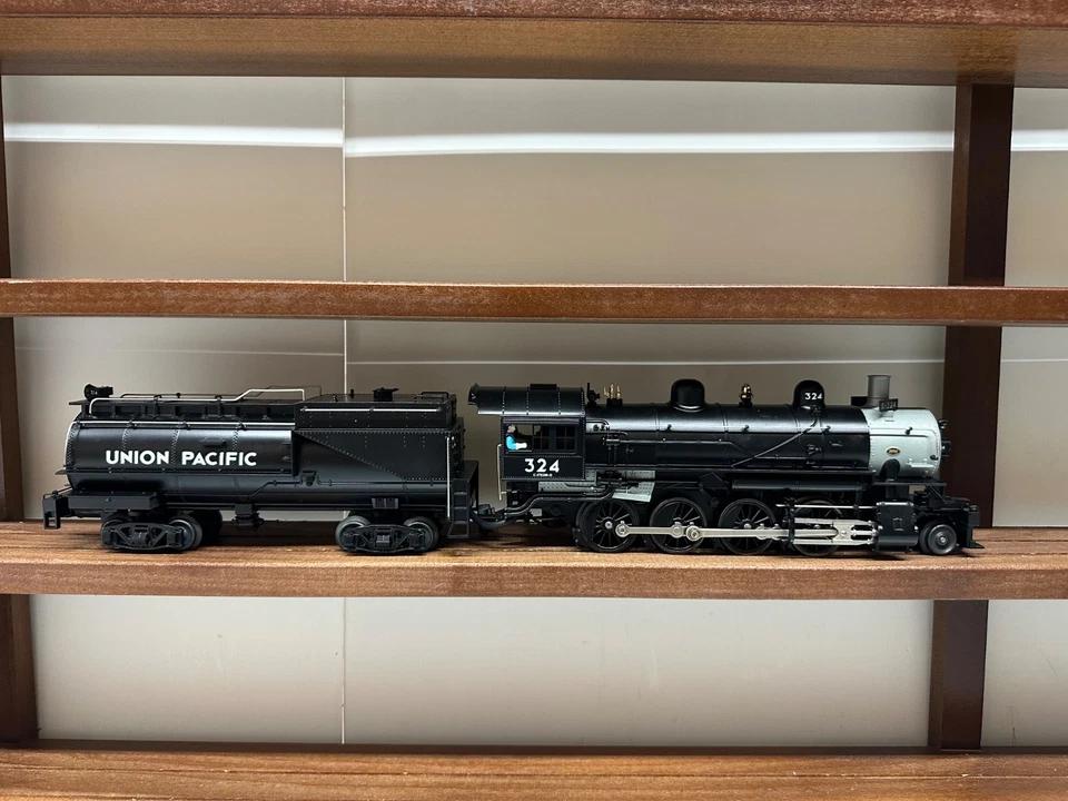 O Scale 3 Rail Lionel 6-28038 Union Pacific 2-8-0 Consolidation- Command LN - Image 3 of 4