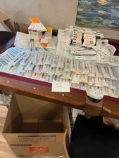 HUGE Lot of ARTHREX , STRYKER , SMITH & NEPHEW (Lot of 98 items)