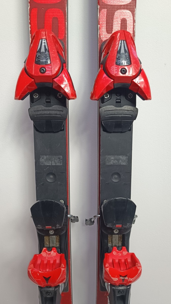 Atomic Redster G9 159cm Ski + Atomic 12 Bindings Winter Atomic Redster G9 159cm Ski + Atomic 12 Bindings Winter