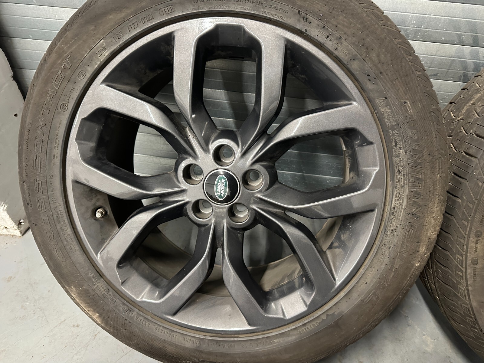 1519 LAND ROVER DISCOVERY SPORT LANDMARK 19" ALLOY WHEELS & 235/55/R19