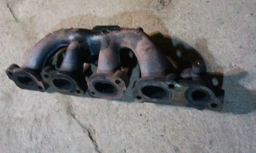 Renault Espace III 2.2 dCi JE JE0 Krümmer Abgaskrümmer 8200042882