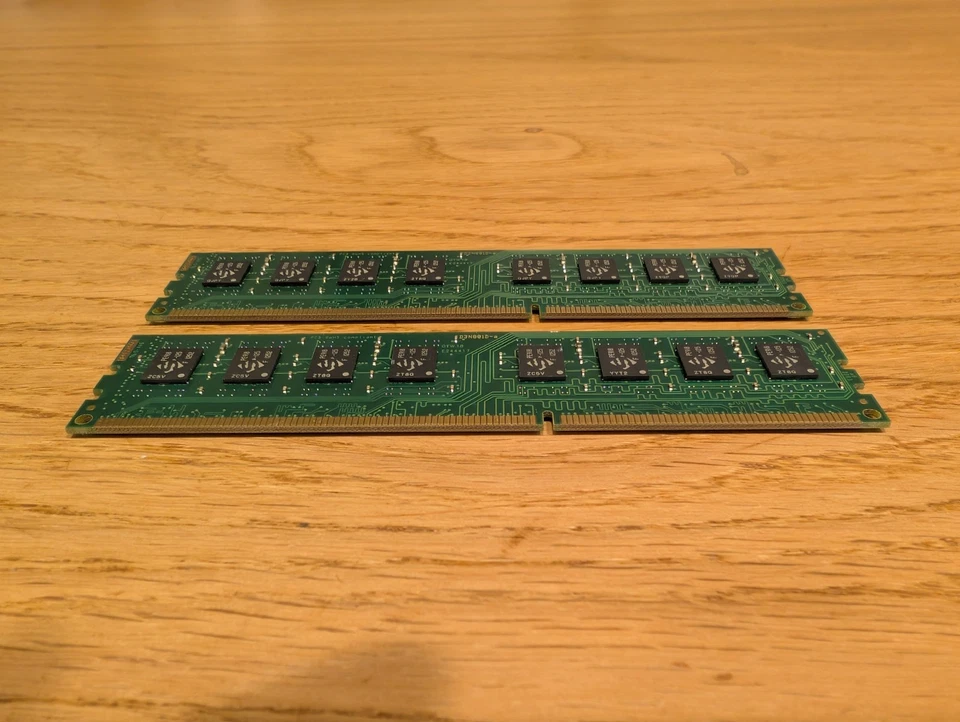 Spectec 8GB 4x2 DDR3 1600MHz ST4G3D160B.16FMD Desktop Ram Memory - Image 2 of 4