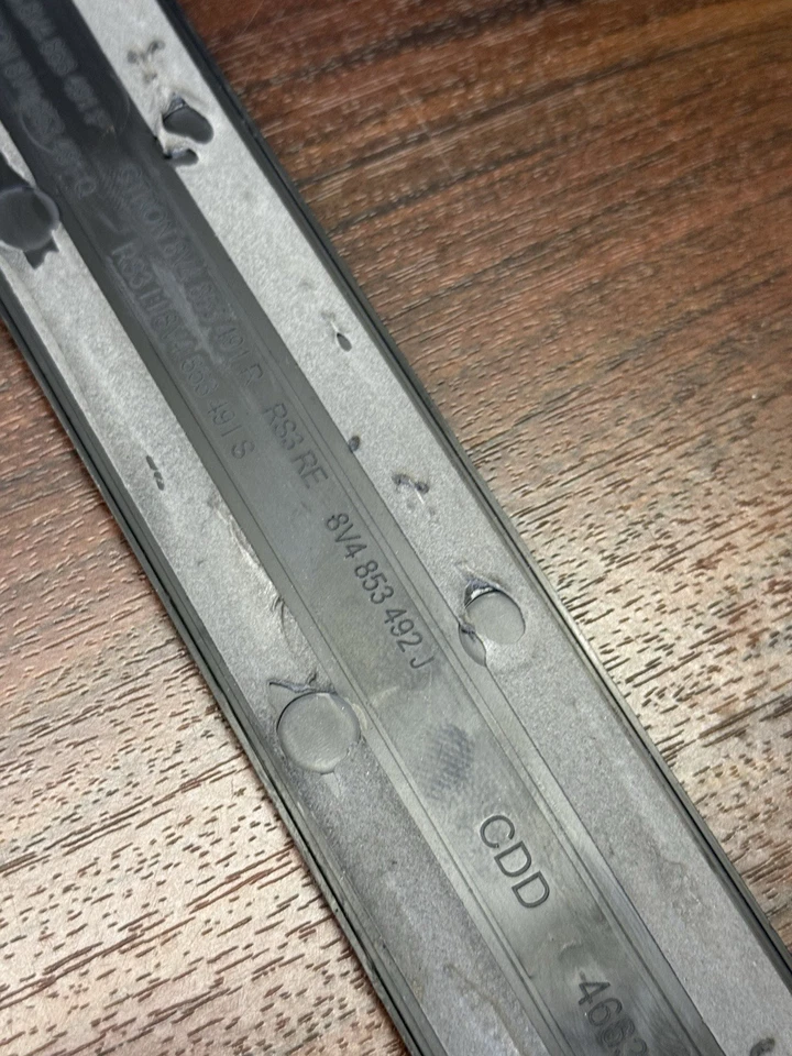 AUDI A1 Sportback MK2 2022 (2018-2025) Front Right Sill Trim - 8V4853492J - Image 4 of 4