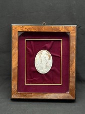 Camafeo grande tallado de 3" X 2 1/4", "El nacimiento de Venus", enmarcado y firmado