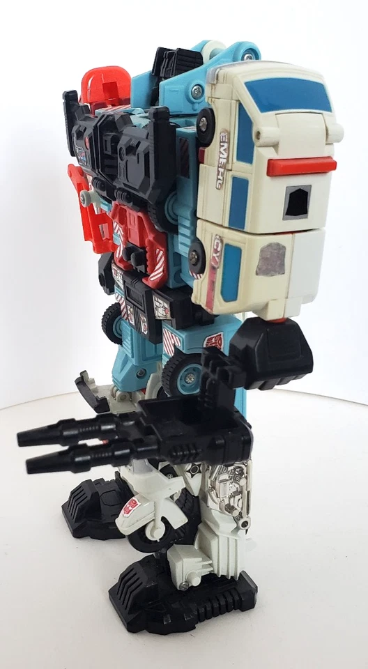 Transformers G1 DEFENSOR combiner: HotSpot, FirstAid, Streetwise, Blades, Groove - Image 2 of 4