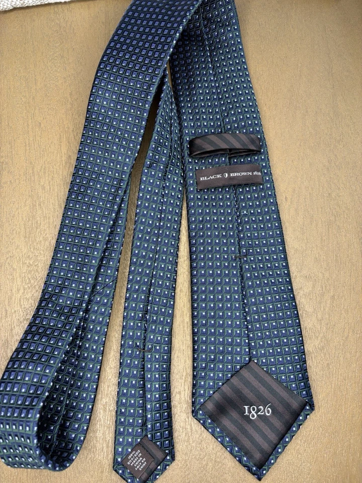 Men's 100% Silk Ties Black Brown 1826 & Cape Cod Neakwear Brands Plaid & Green - Image 3 of 4