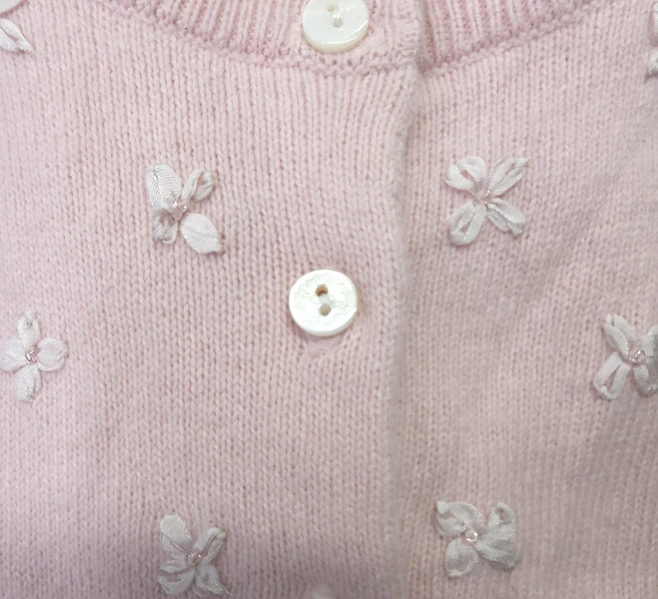 Abercrombie Cardigan Sweater Women L Actual Small Pink Angora Bow Beaded Japan - Image 4 of 4