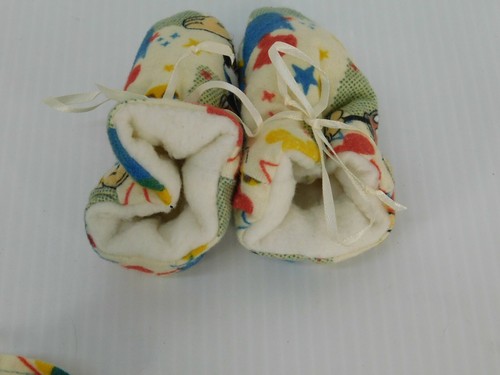 newborn gloves & boots set baby Girl & Boy handmade Mickey Mouse Multicolor - Picture 8 of 10