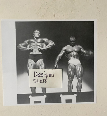 Arnold Schwarzenegger & Sergio Oliva Mr. Olympia 1970 Pose Scene Book Photograph