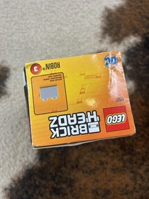 Retired LEGO BrickHeadz: Robin (41587) Unopened Damage Box