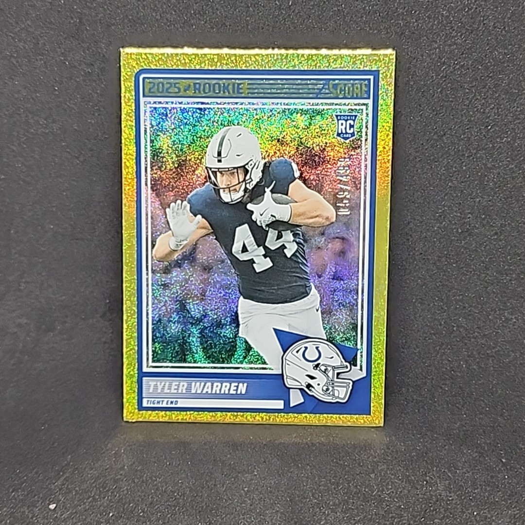 2025 Score - Rookies Tyler Warren #21 Gold Dots /499 (RC)