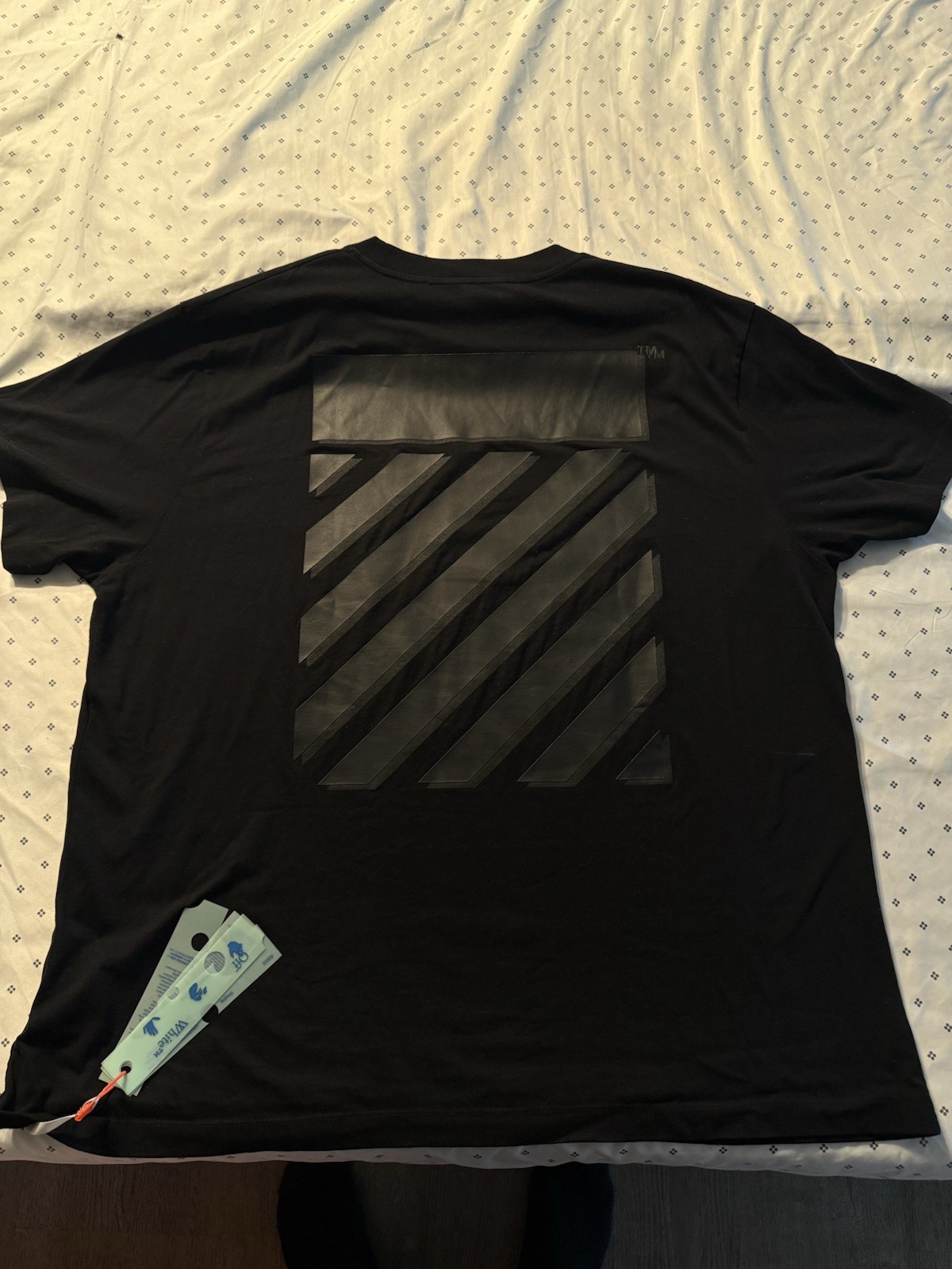 Off White Black Layered Diagonal Logo - image 1