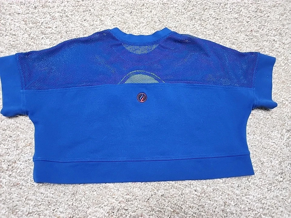 FISLL Blue Detroit Pistons Embroidered Cropped Top Size Small Mesh - Image 2 of 4