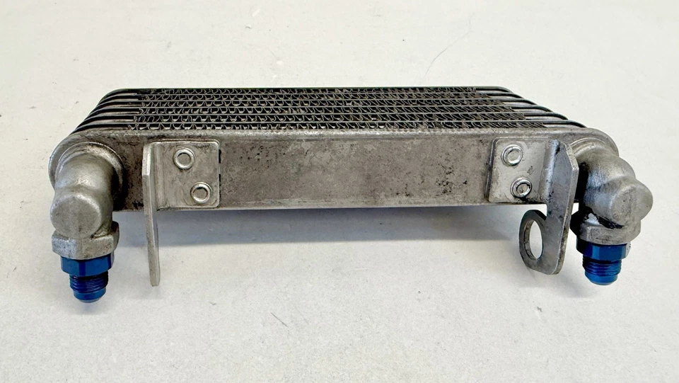 Radiador enfriador de aceite Ducati 998 998S 998R 996R 996RS 996 748 Superbike 54840391A Foto 4 de 4