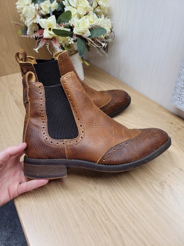 EUC Womens Brown Fatface Brogue Leather Chelsea Ankle Boots size 7 EU 41 - Picture 4 of 18