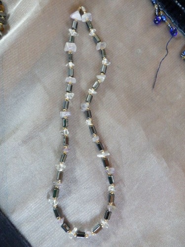 Collier Chan Luu Neuf Avec Étiquettes - Mélange Hématite Et Pyrite - Longueur 17" (43 Cm) - Style Statement