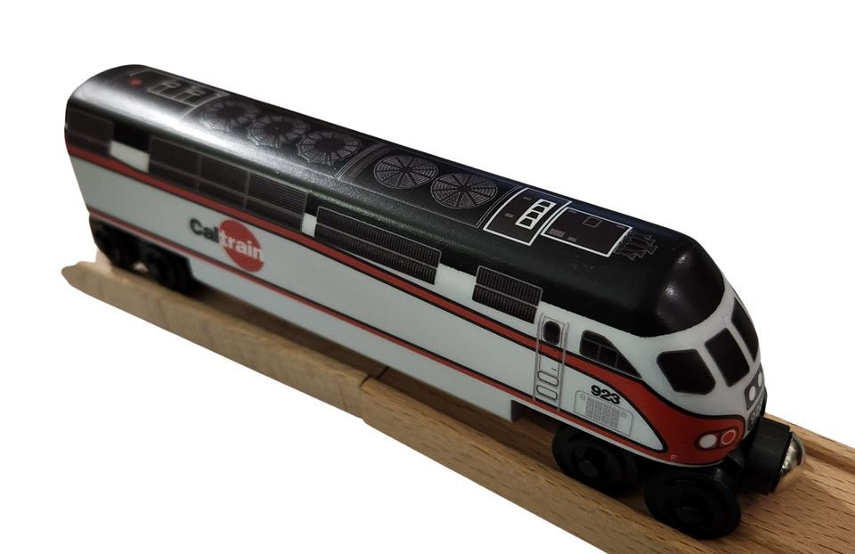 Wooden Whittle Shortline Railroad CALTRAIN 923 Commuter MP36 Locomotive ...