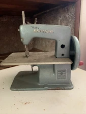 Vintage Japan Baby Brother Blue Miniature Toy Sewing Machine .co JIS S 8001 40's