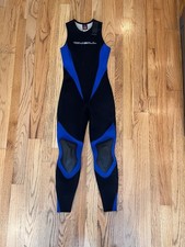 O Neill Women s Size 8 Sleeveless Long John Wetsuit w/kneepads- NEW