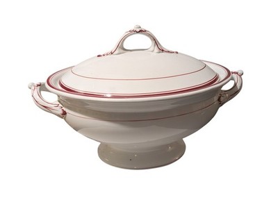 Antique French Gien Faience Filet Rouge Soup Tureen, 13'' x 9'' Circa Late 1800s