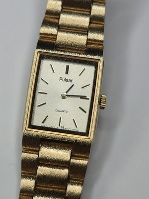 Vintage Pulsar V232-5560 Ladies Watch Works Great 6.25'' Wrist