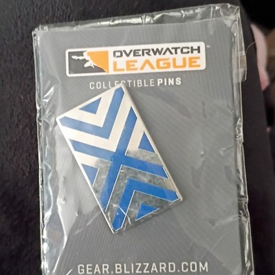 Overwatch League Collectible Blue Logo Pinback Pin Blizzard Gear
