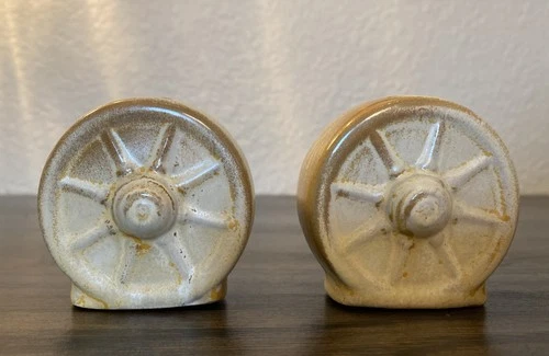 Frankoma Pottery Wagon Wheel #94A Salt Pepper Shakers, Desert Gold Sapulpa Clay