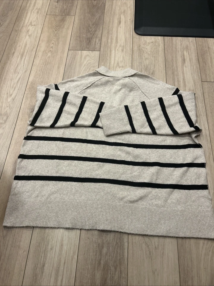 Suéter Aerie XXL de gran tamaño tostado con cuello de rayas negras TAN suave Foto 4 de 4