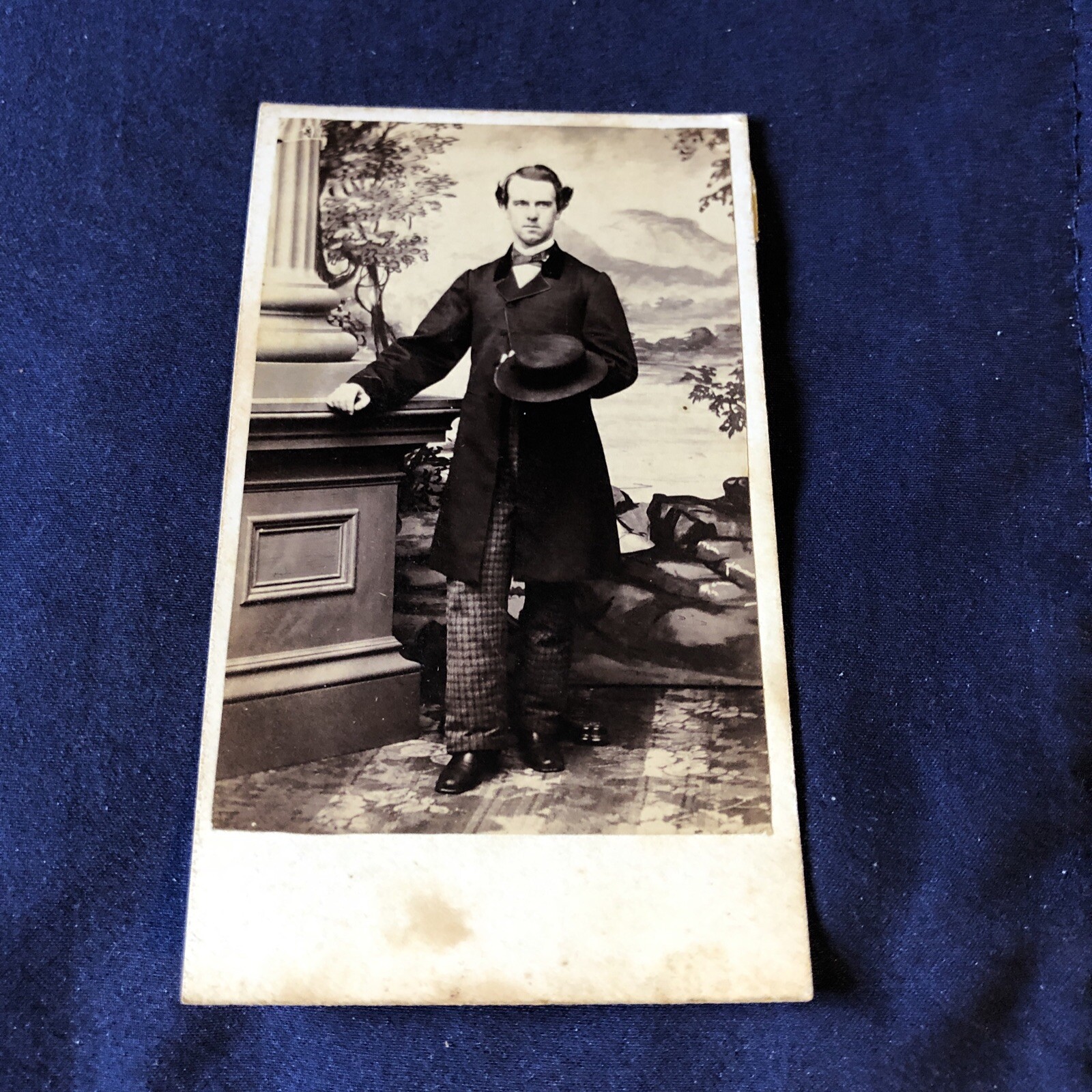 Uomo vittoriano vintage con cappello foto CDV Keene nuovo nuovo di zecca