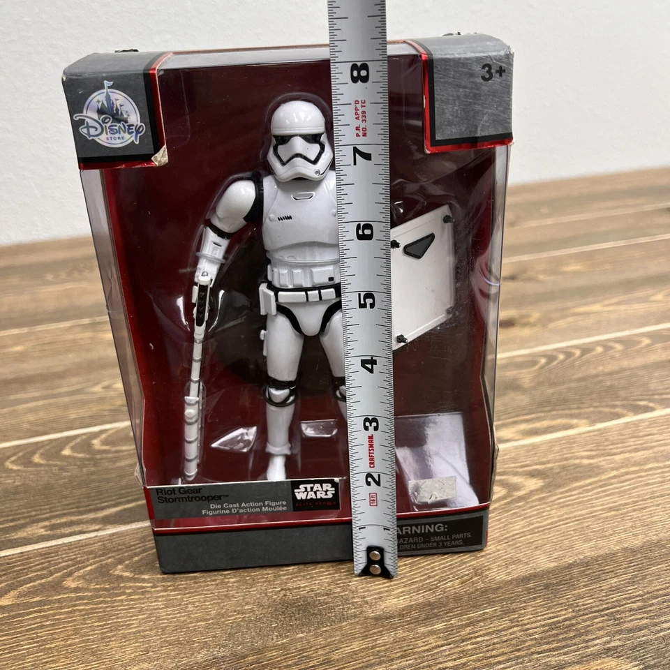 DISNEY STAR WARS ELITE RIOT GEAR STORMTROOPER DISNEY DIE CAST BLACK SERIES Foto 2 de 4